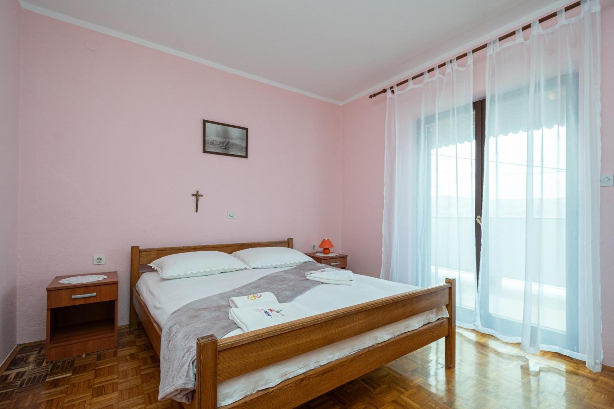Apartments And Rooms With Parking Space Zubovici, Pag - 16063 Eksteriør bilde